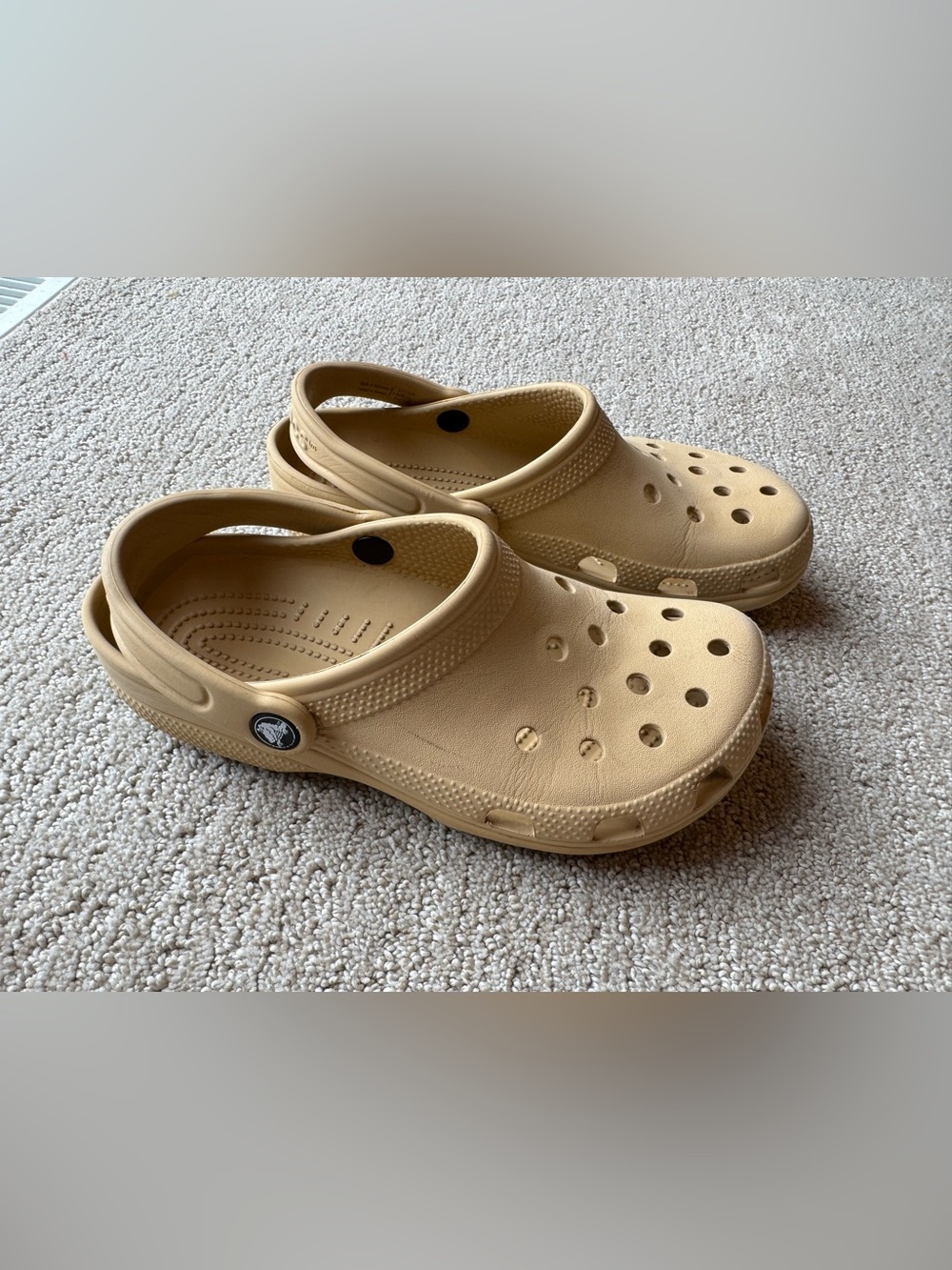 Kids Classic Comfort Clog in Beige